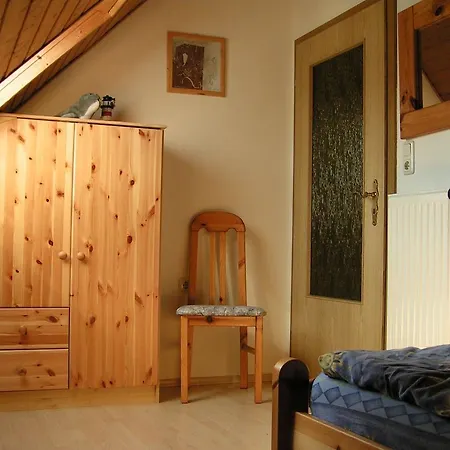 Ferienwohnung-kleiner-leuchtturm * Osteel